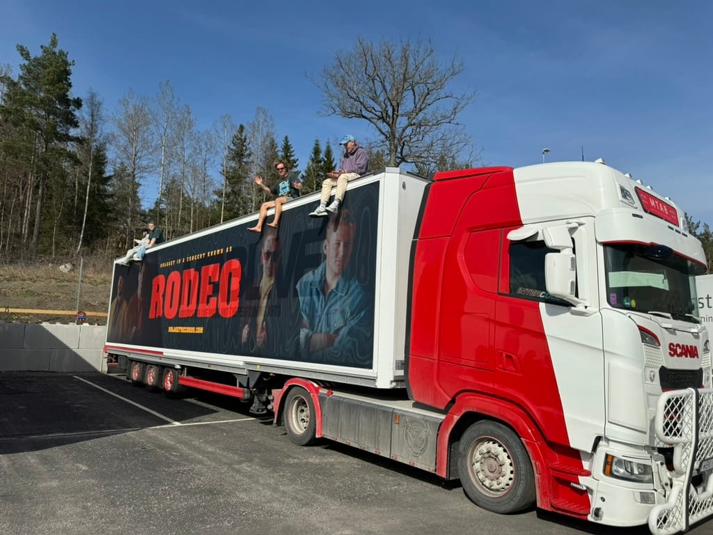 MTAB LIVE turnébil – lastbil för turné och scenlogistik